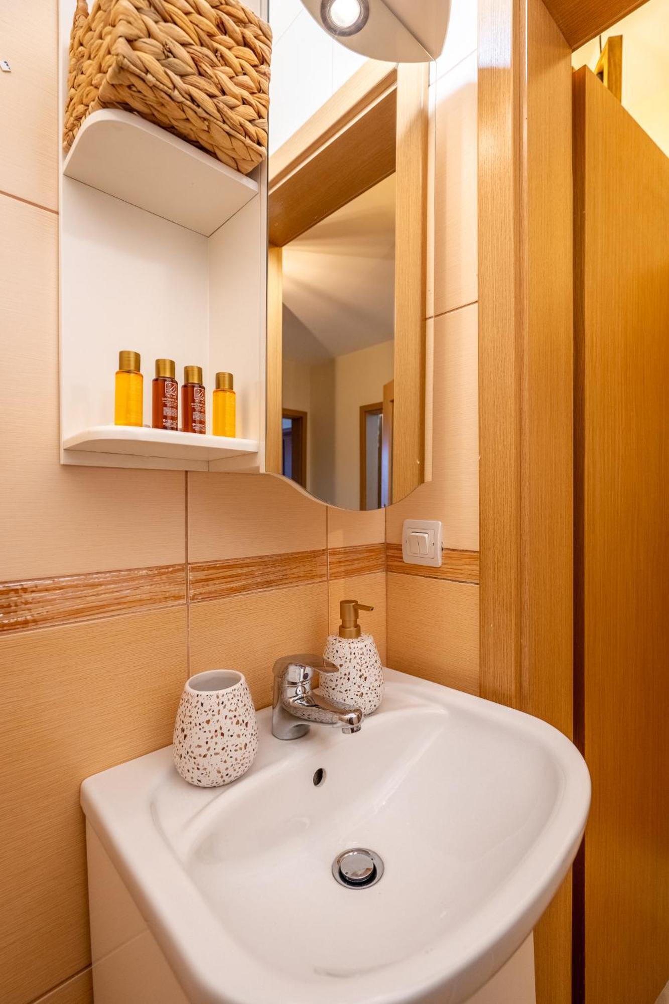 Premium Comfy 2Bdr Apt - Free Parking - Fast Wi-Fi 索菲亞 外观 照片